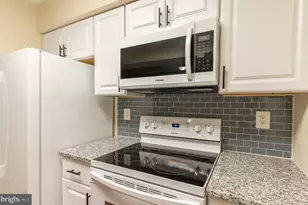 7 Valleyfield Ct, Silver Spring, MD 20906 - Photo 11