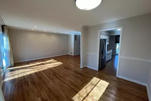 8034 Inverness Ridge Rd, Potomac, MD 20854 - Photo 9