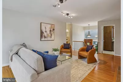 6017 Cheshire Drive, Bethesda, MD 20814 - Photo 5