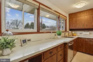 6017 Cheshire Dr, Bethesda, MD 20814 - Photo 13