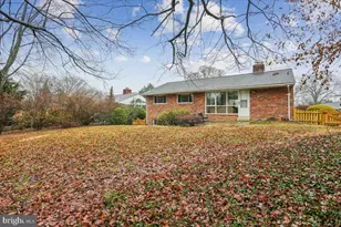 6017 Cheshire Dr, Bethesda, MD 20814 - Photo 25