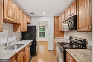 7919 Coriander Dr, Gaithersburg, MD 20879 - Photo 11