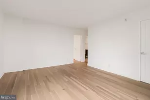 4601 N Park Ave, Chevy Chase, MD 20815 - Photo 25