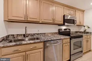 4601 N Park Ave, Chevy Chase, MD 20815 - Photo 11