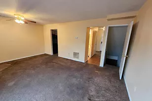 110 Bowsprit Ct, Gaithersburg, MD 20877 - Photo 5