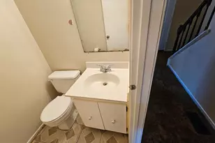 110 Bowsprit Ct, Gaithersburg, MD 20877 - Photo 9