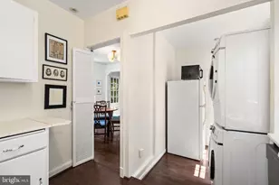 4908 Crescent St, Bethesda, MD 20816 - Photo 29