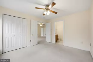 18815 Sparkling Water Dr, Germantown, MD 20874 - Photo 13