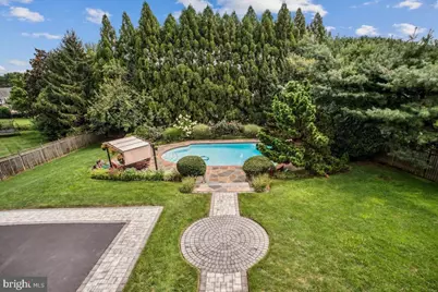 9917 Kendale Road, Potomac, MD 20854 - Photo 3