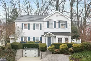 5714 Huntington Pkwy, Bethesda, MD 20814 - Photo 1