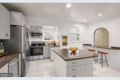 5714 Huntington Parkway, Bethesda, MD 20814 - Photo 9