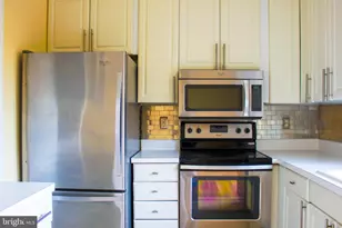 9040 Centerway Rd, Gaithersburg, MD 20879 - Photo 17
