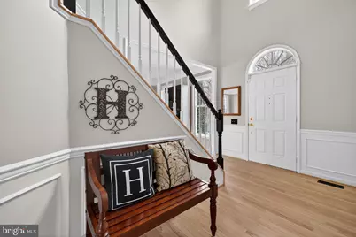 7810 Heritage Farm Drive, Gaithersburg, MD 20886 - Photo 3