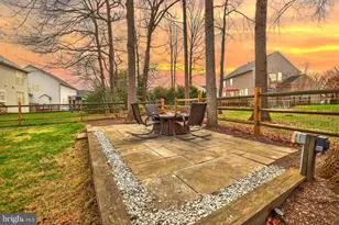 7810 Heritage Farm Dr, Gaithersburg, MD 20886 - Photo 37