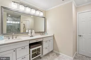 16100 Howard Landing Dr, Gaithersburg, MD 20878 - Photo 33