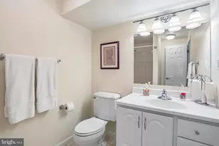 16100 Howard Landing Dr, Gaithersburg, MD 20878 - Photo 55