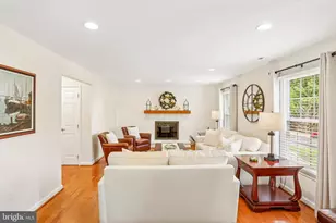 16100 Howard Landing Dr, Gaithersburg, MD 20878 - Photo 9