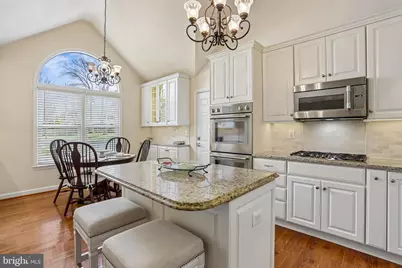 16100 Howard Landing Drive, Gaithersburg, MD 20878 - Photo 19