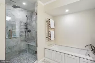 16100 Howard Landing Dr, Gaithersburg, MD 20878 - Photo 35