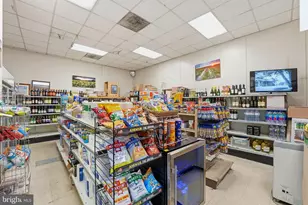 5500 Friendship Blvd, Chevy Chase, MD 20815 - Photo 33