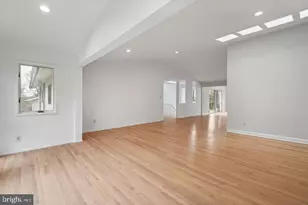 7700 Hamilton Spring Rd, Bethesda, MD 20817 - Photo 5