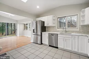 7700 Hamilton Spring Rd, Bethesda, MD 20817 - Photo 13