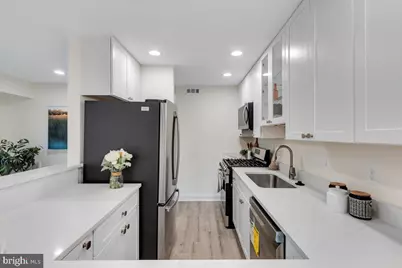 5115 Crossfield Court #13, Rockville, MD 20852 - Photo 9