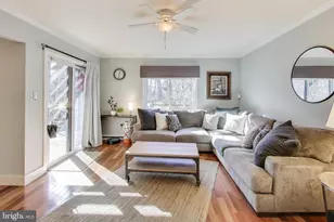 9566 Fern Hollow Way, Gaithersburg, MD 20886 - Photo 5