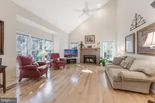 10005 Bald Cypress Dr, Rockville, MD 20850 - Photo 17