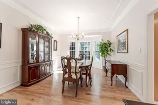 10005 Bald Cypress Dr, Rockville, MD 20850 - Photo 11