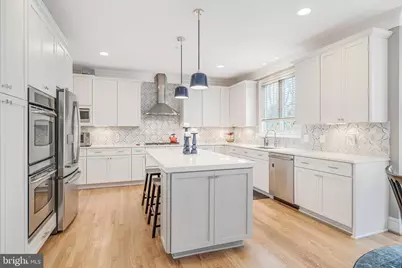 5705 Lone Oak Drive, Bethesda, MD 20814 - Photo 15