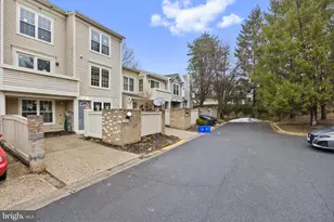 8705 Ferrysburg Way, Gaithersburg, MD 20886 - Photo 3