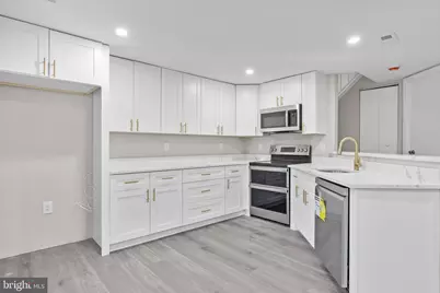 8705 Ferrysburg Way, Gaithersburg, MD 20886 - Photo 9