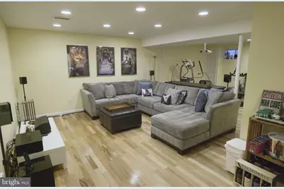 10277 Gainsborough Road, Potomac, MD 20854 - Photo 15