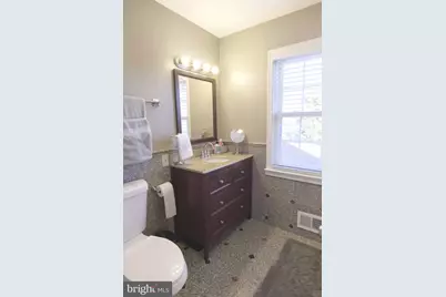 10277 Gainsborough Road, Potomac, MD 20854 - Photo 27