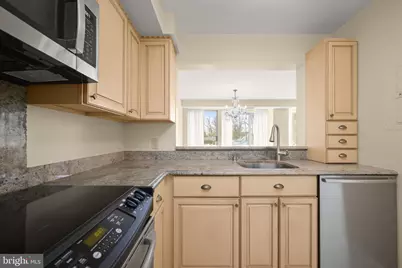 5450 Whitley Park Terrace #507, Bethesda, MD 20814 - Photo 9