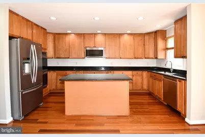 1048 Windrush Lane #39, Sandy Spring, MD 20860 - Photo 9