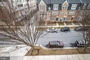 252 Hemingway Dr, Gaithersburg, MD 20878 - Photo 25