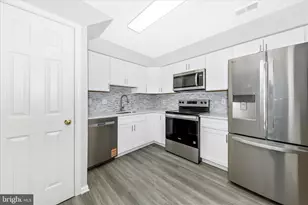 18959 Highstream Dr, Germantown, MD 20874 - Photo 13