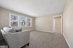 1123 Parrish Dr, Rockville, MD 20851 - Photo 3