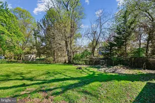 1123 Parrish Dr, Rockville, MD 20851 - Photo 19