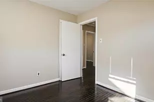 1123 Parrish Dr, Rockville, MD 20851 - Photo 13