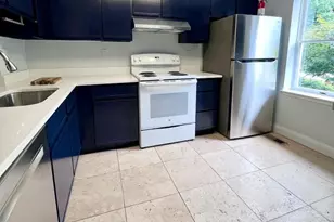 12464 Valleyside Way, Germantown, MD 20874 - Photo 5