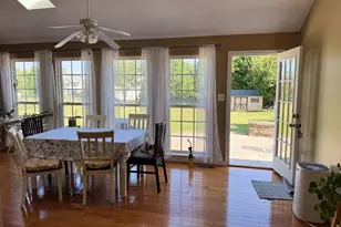 23601 White Peach Ct, Gaithersburg, MD 20882 - Photo 17