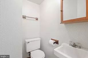 17116 Founders Mill Dr, Derwood, MD 20855 - Photo 49