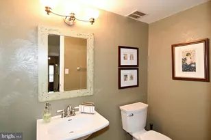 61 Oak Shade Rd, Gaithersburg, MD 20878 - Photo 19