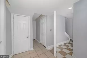 12124 Livingston St, Silver Spring, MD 20902 - Photo 17