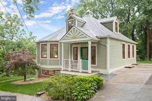 6004 Princeton Ave, Glen Echo, MD 20812 - Photo 3