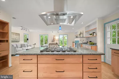 6004 Princeton Avenue, Glen Echo, MD 20812 - Photo 19