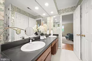 6004 Princeton Ave, Glen Echo, MD 20812 - Photo 29